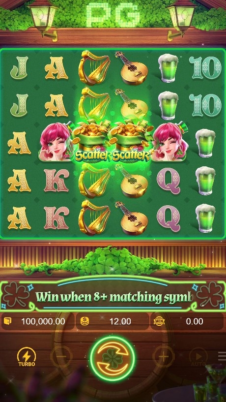 Lucky Clover Lady